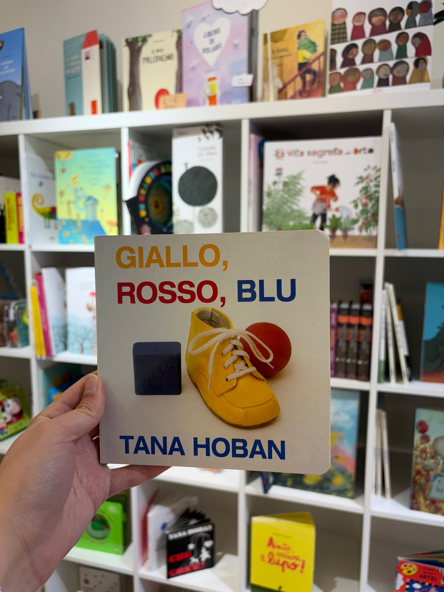 Giallo, rosso, blu